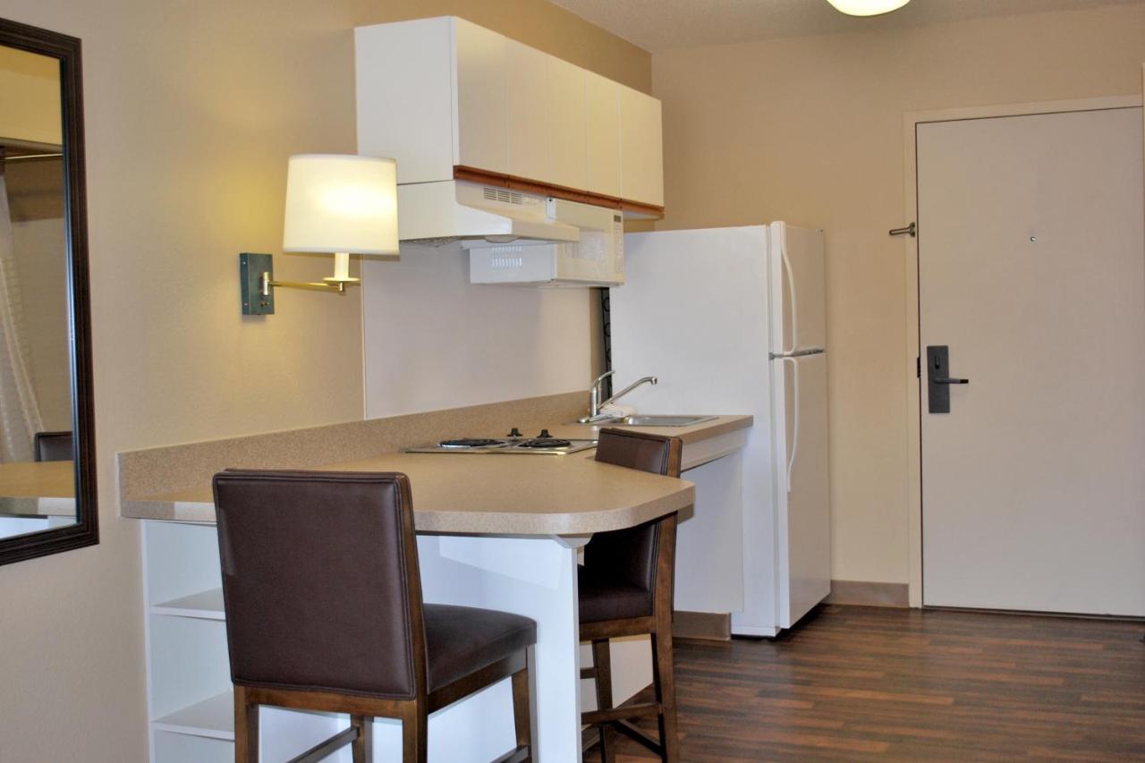 Extended Stay America Suites - Hanover - Parsippany Уиппани Экстерьер фото