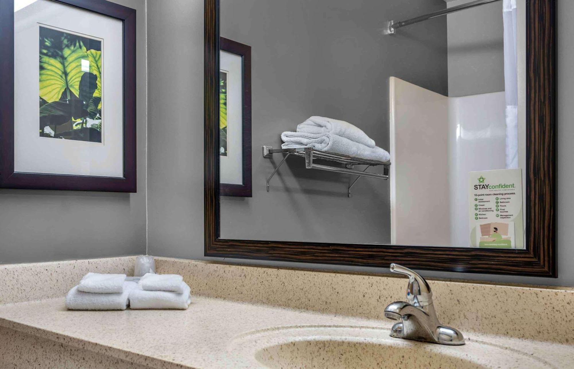 Extended Stay America Suites - Hanover - Parsippany Уиппани Экстерьер фото