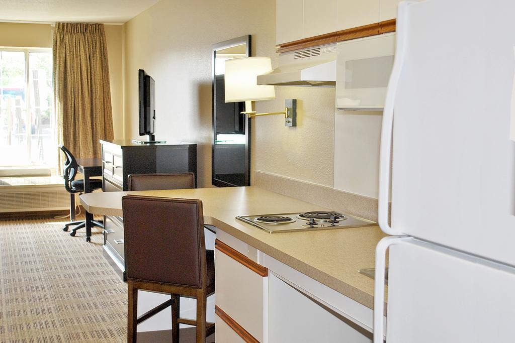 Extended Stay America Suites - Hanover - Parsippany Уиппани Экстерьер фото
